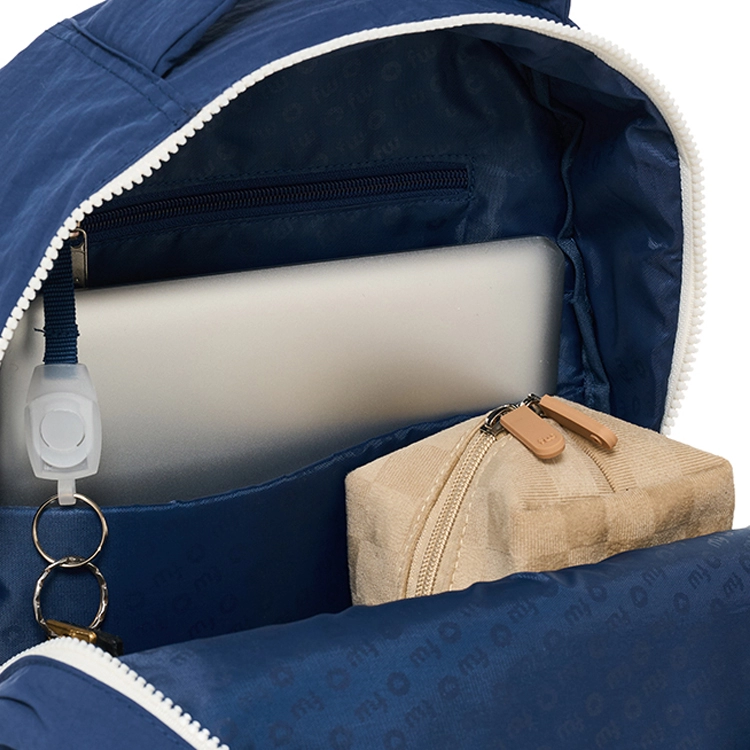 Mochila Escolar FW 2026 Sweet 18" Azul Art.202211